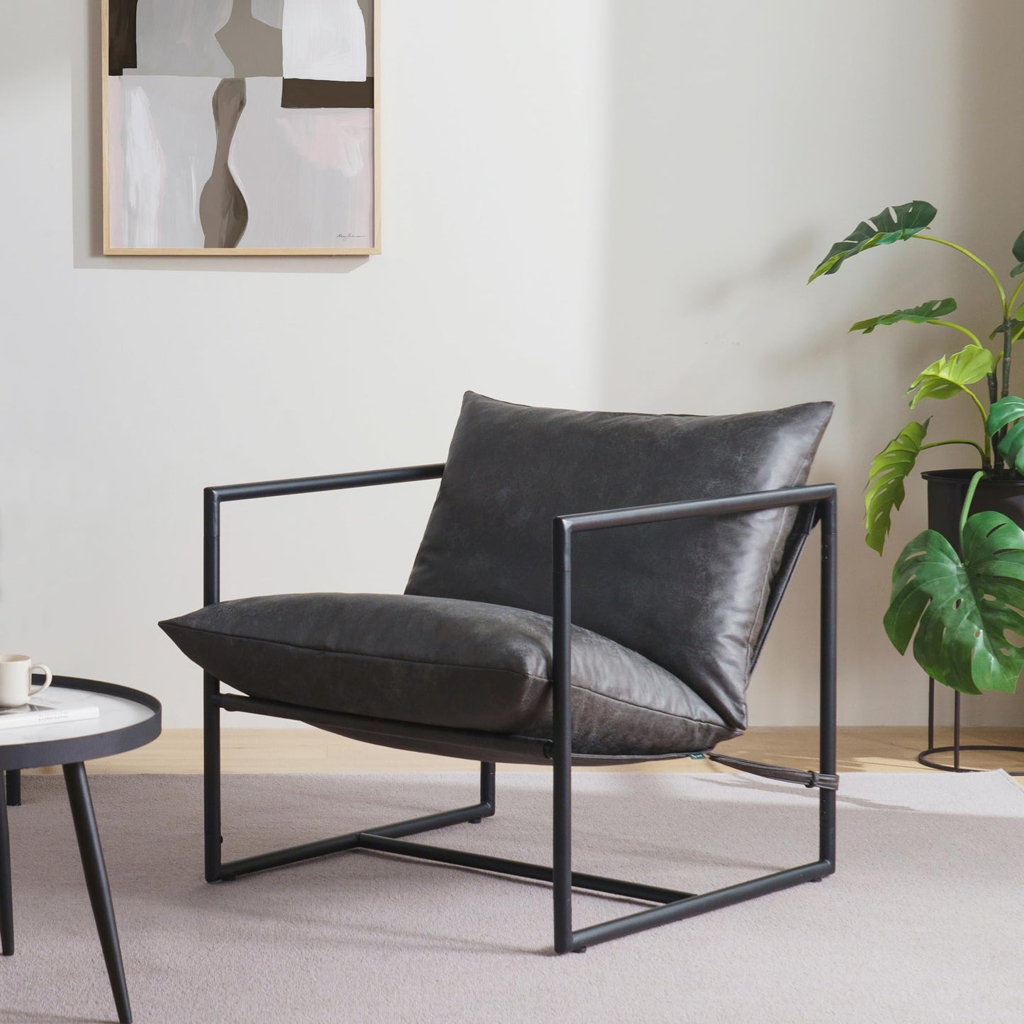 ZINUS Aidan Sling Accent Chair, Metal Framed Armchair with Shredded Foam Cushioning, Oatmeal