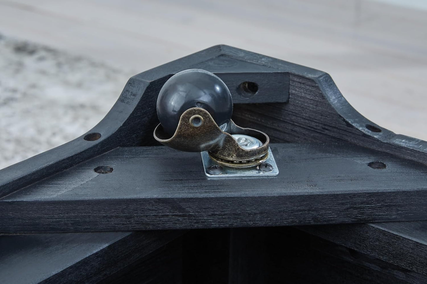 Signature Design by Ashley Wildenauer Farmhouse 2-Drawer Lift-Top Coffee Table with 2 Storage Bins Under Top and Casters, Light Brown & Black