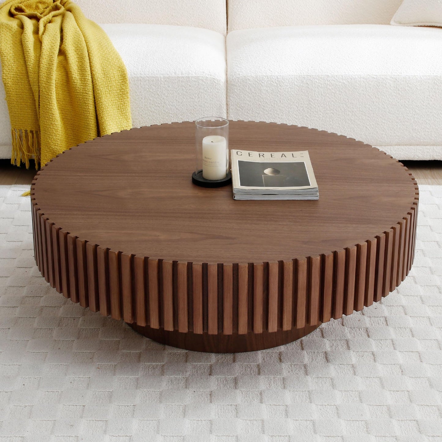 Round Coffee Table with Storage, Modern Wooden Coffee Table with Solid Wood Veneered, Circle Center Table Accent Tea Table for Living Room Apartment Small Space (31.5''L × 31.5''W × 14''H, Natural)