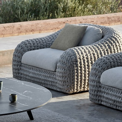 d0edba3c-8bd0-4e3f-bfa7-f7402bc3ac3f